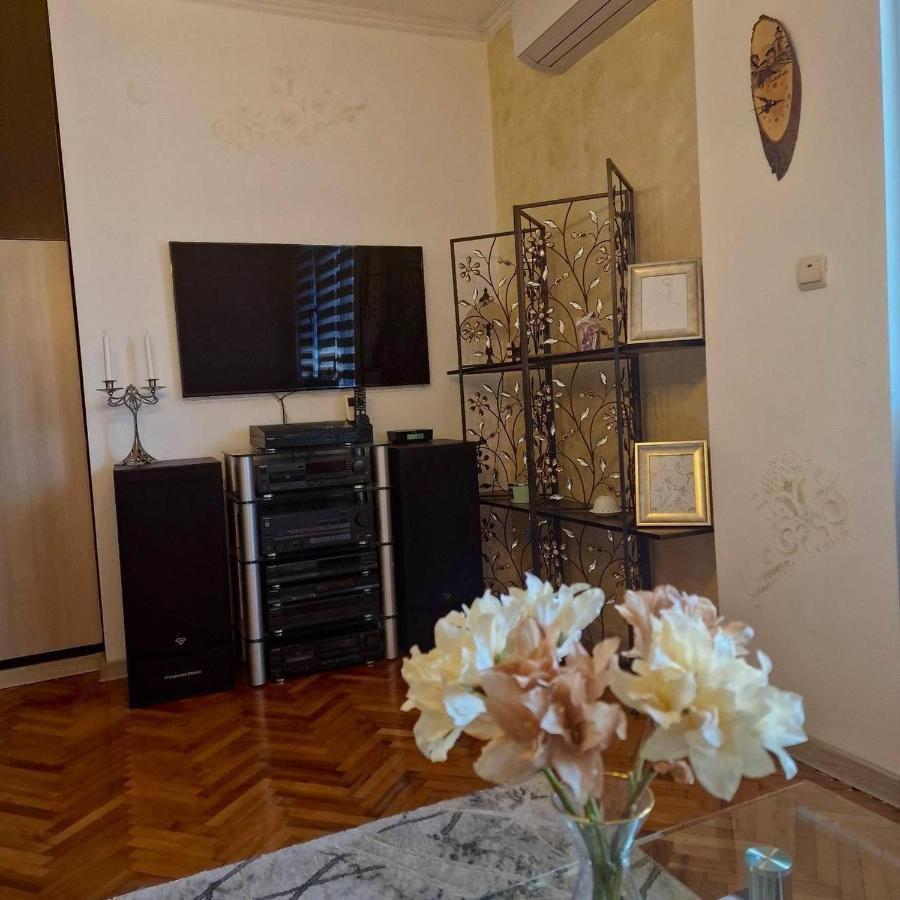 Z-Apartment In Trjavna Exteriör bild